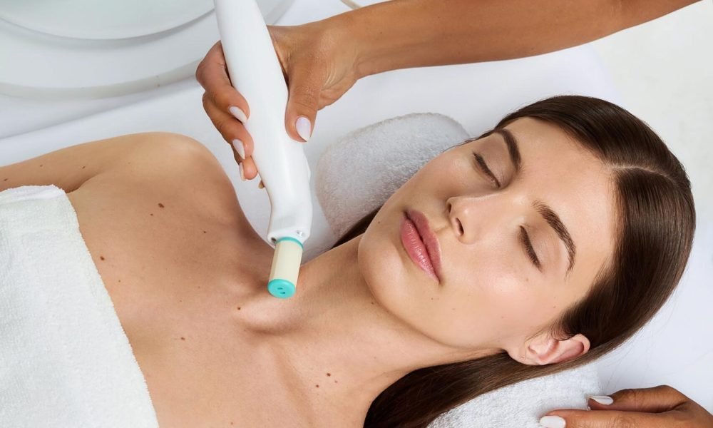 La Fontaine Skincare Body Treatment -neck-treatment BDR Noon clinic Malta